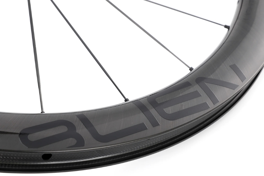 8LIEN rim profile